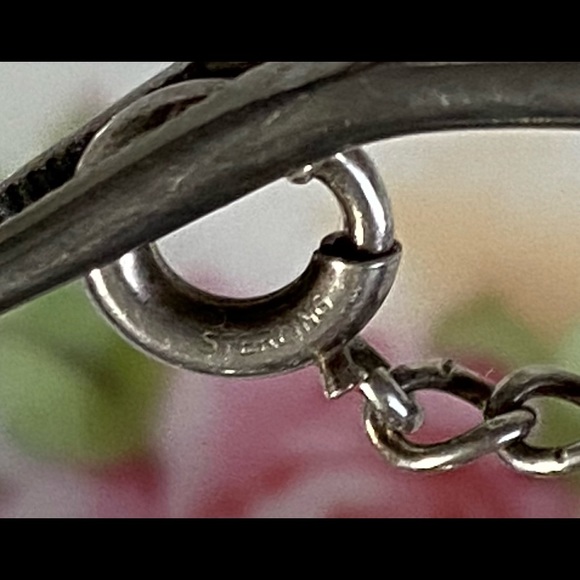 Vintage Sterling 5 Puffy Hearts Bracelet - Picture 9 of 11